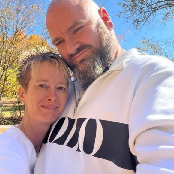 Meet your Posher, Derek - Picture 1 of 1